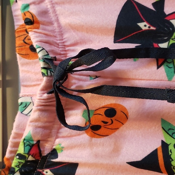 Disney Star Wars Halloween Baby Yoda Pink Sleep/Lounge Pants - Picture 4 of 8